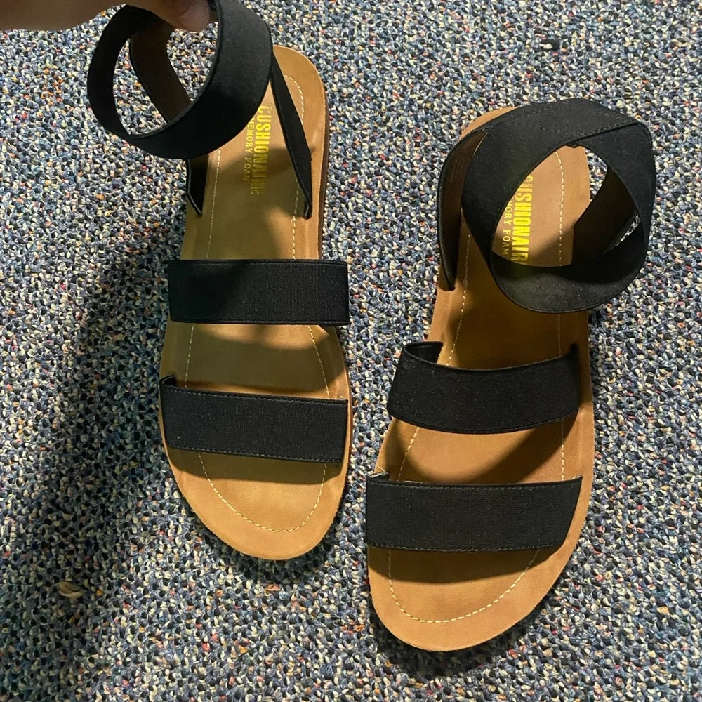 Black Sandals for Women - Picture 3 of 4